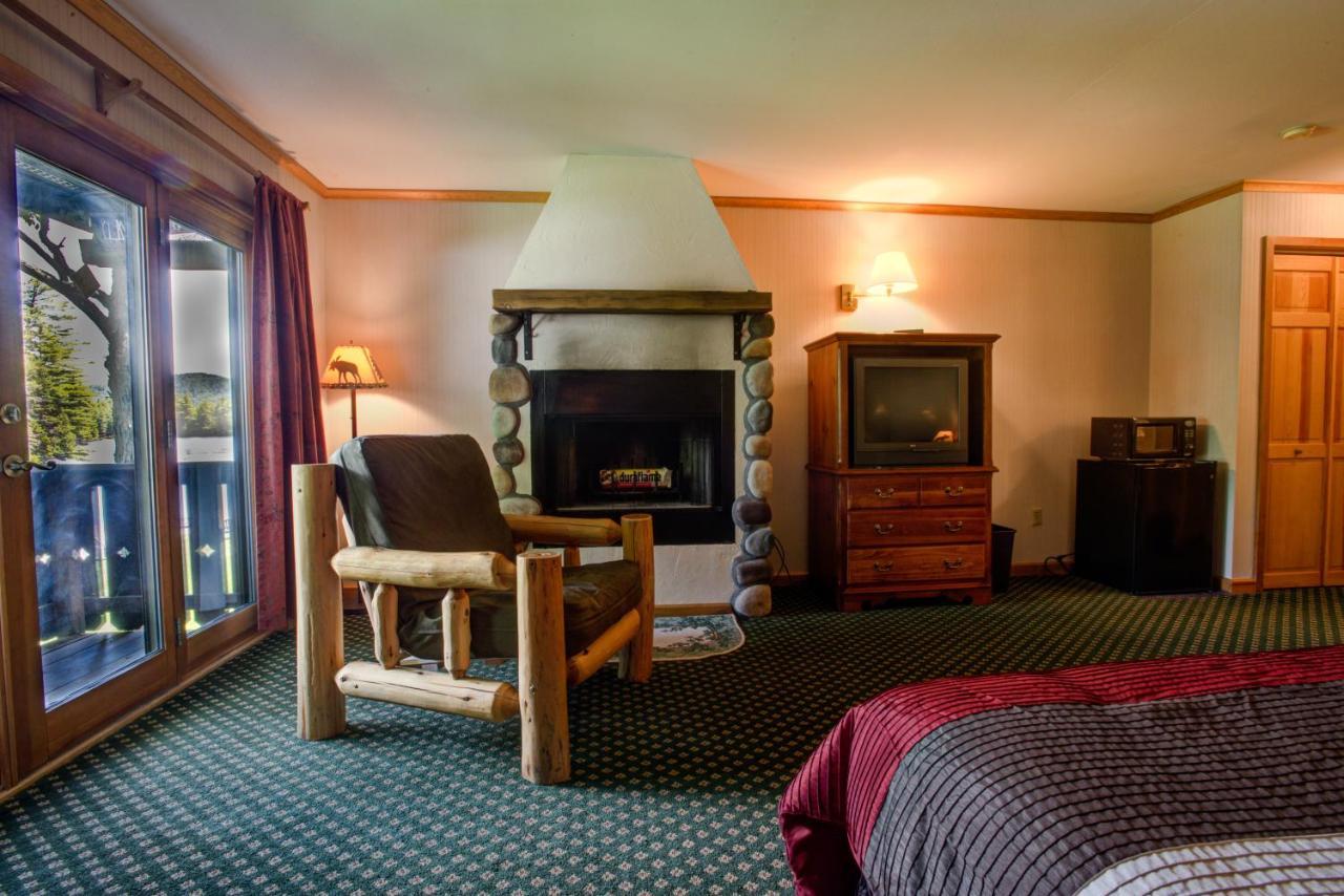 Wildwood On The Lake Lake Placid Exterior photo